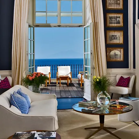 فندق جيه كيه بليس 5*