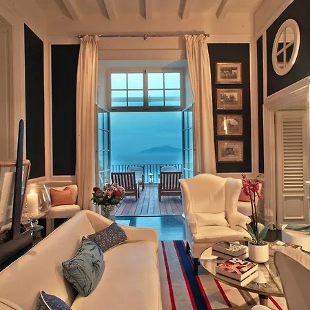J.k. Place Capri