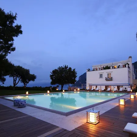 J.k. Place Capri