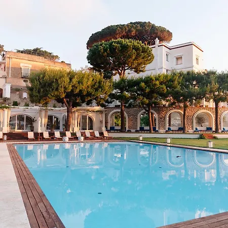 J.k. Place 5* Capri
