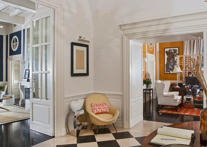 جيه كيه بليس