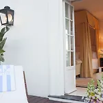 فندق جيه كيه بليس 5*
