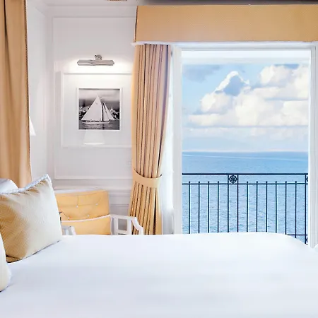 J.k. Place Hotel 5*