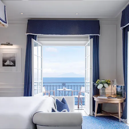 J.k. Place Отель