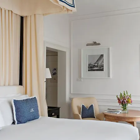 J.k. Place Hotel 5*